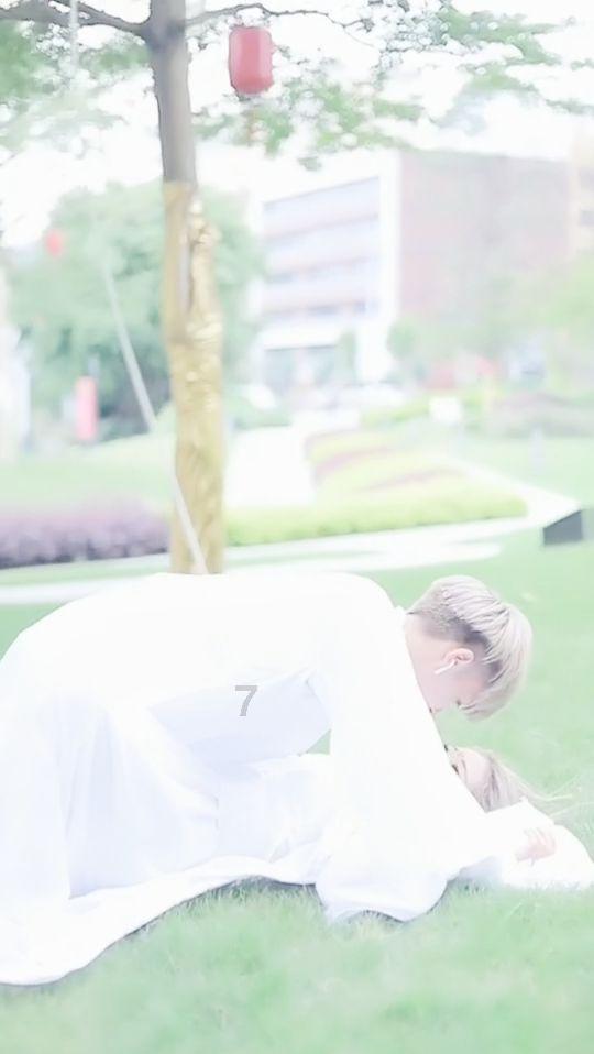 校园女生找不同4