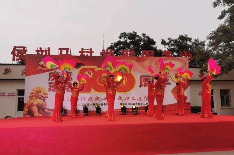 可爱的小孔雀救援
