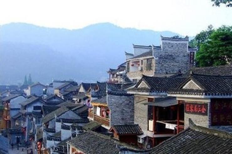 为什么一到立夏手上就有水泡游戏画面